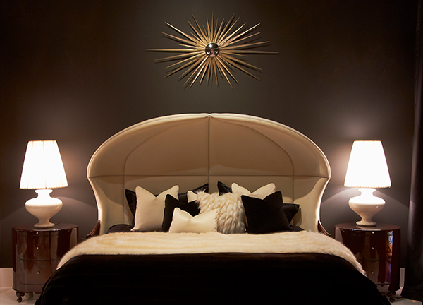 Room inspiration: Luxury Bedroom Panorama: Urban Elegance, Stylish Comfort