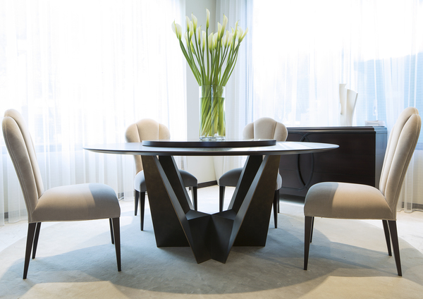 Opulent Dining Elegance